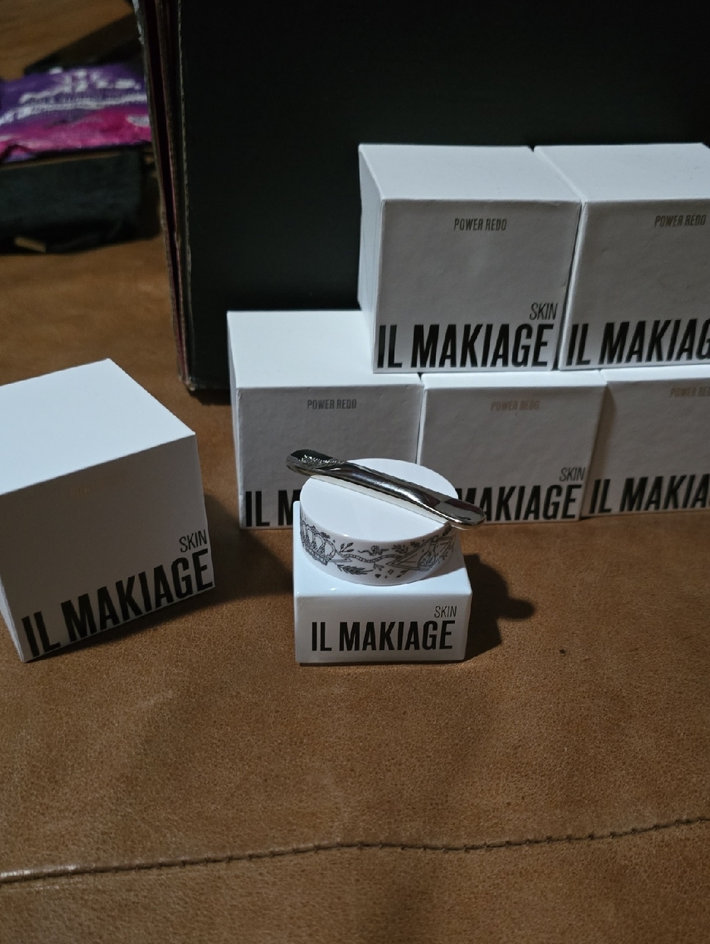 IL MAKIAGE Power Redo Anti-Aging Blur & Smooth Wrinkle Filler - Picture 2 of 8